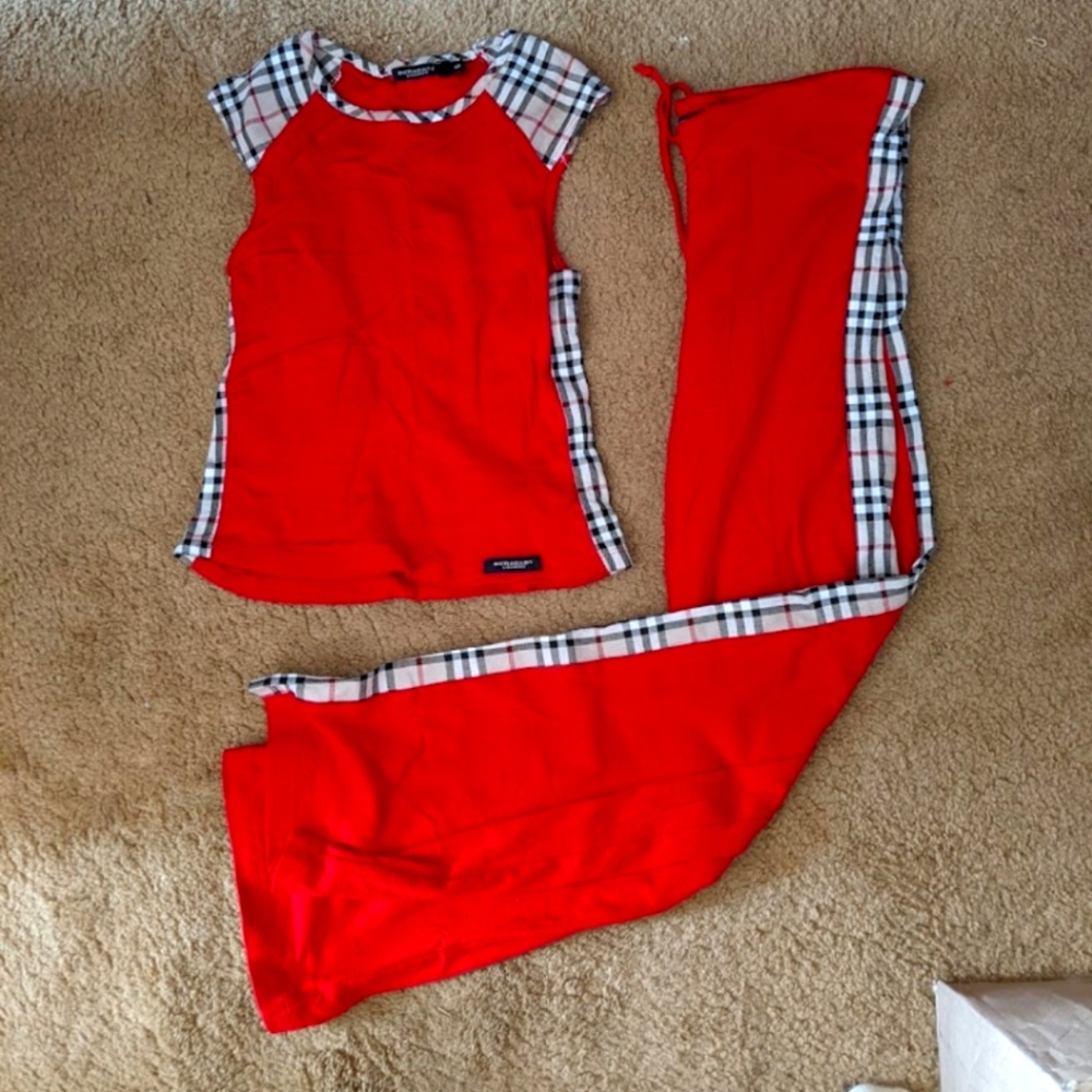 Burberry Outfit